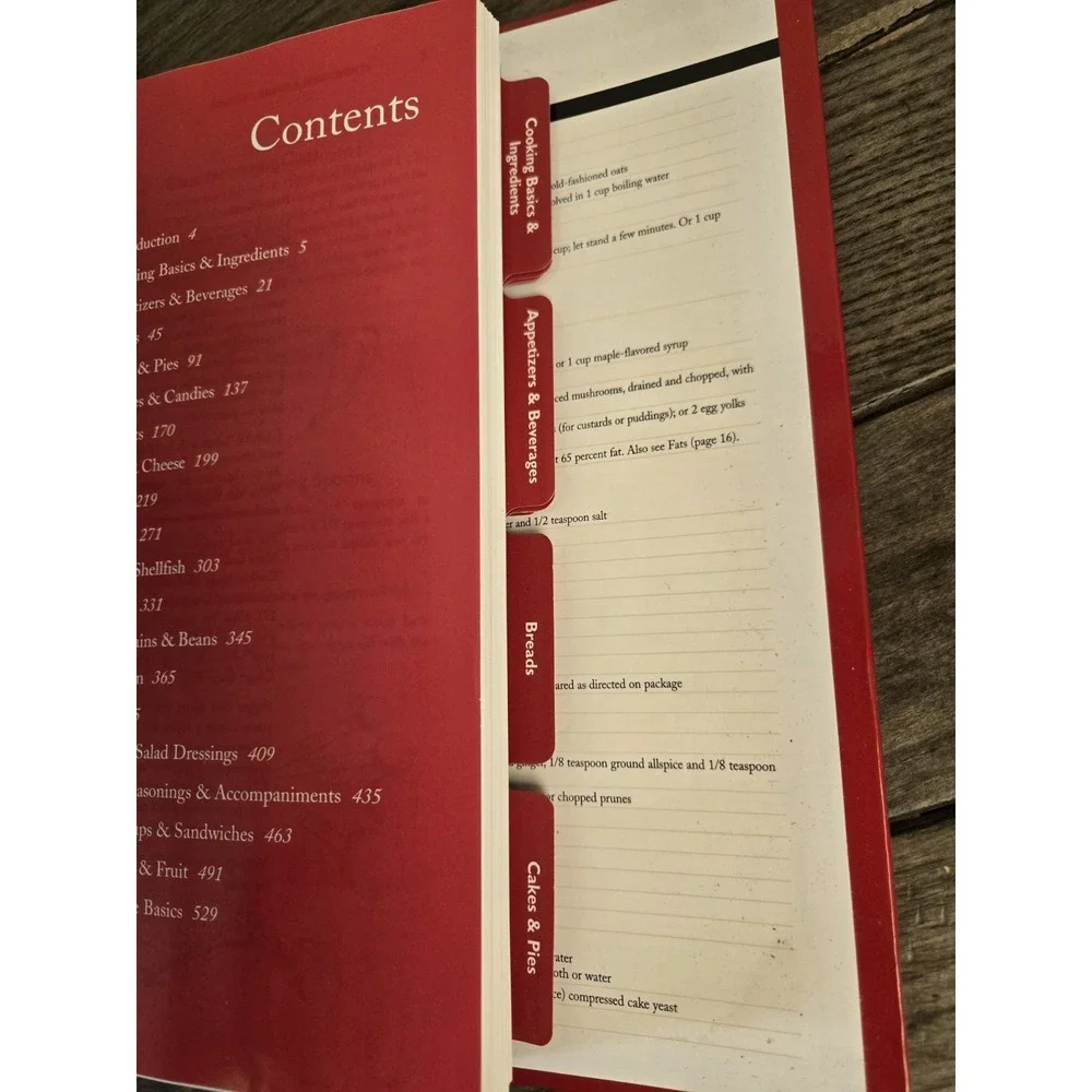 Vintage 2000 Betty Crocker Big Red Cookbook Recipes 5 Ring Binder READ